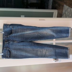 GAP Factory Size 12 R Boyfriend Fit Coupe Jean Crop 12/31R
